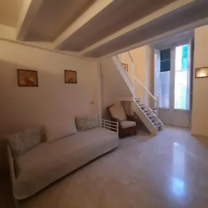 House Nel Cuore Di Bari
