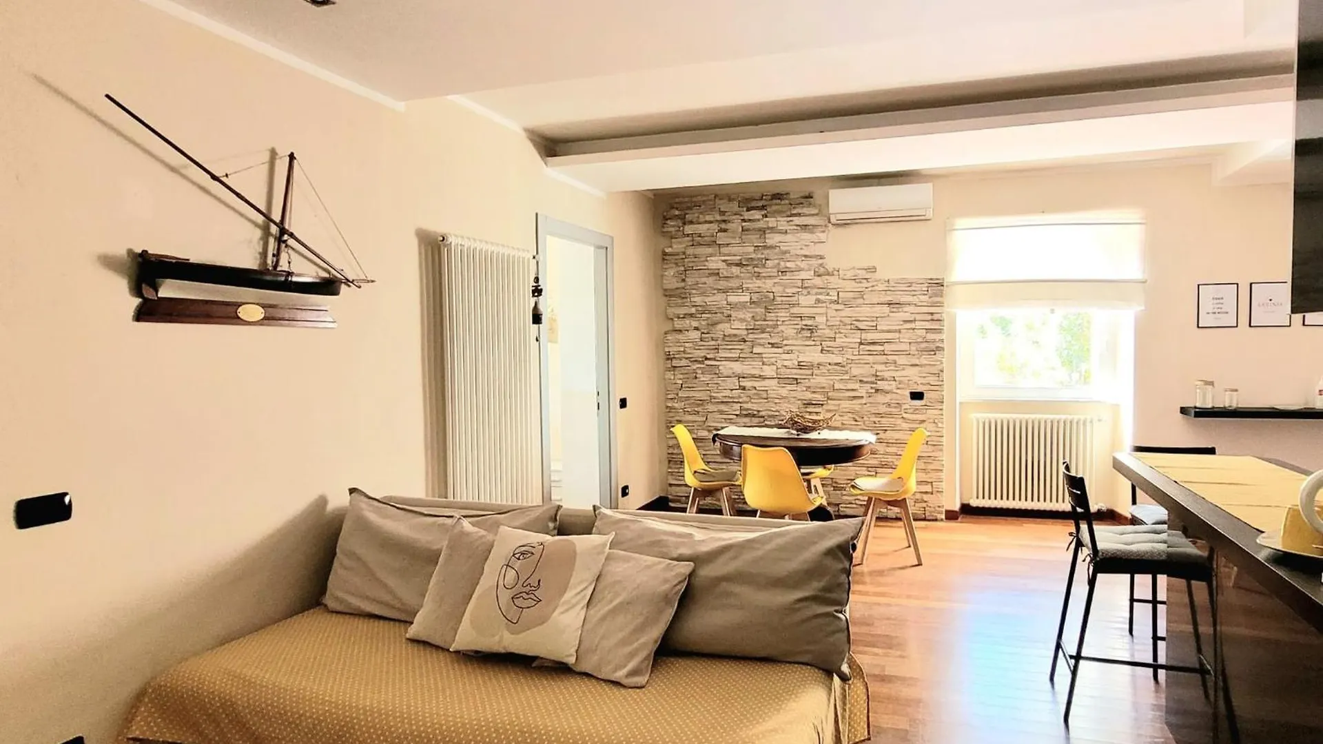 Lavinia Apartment ラ・スペツィア